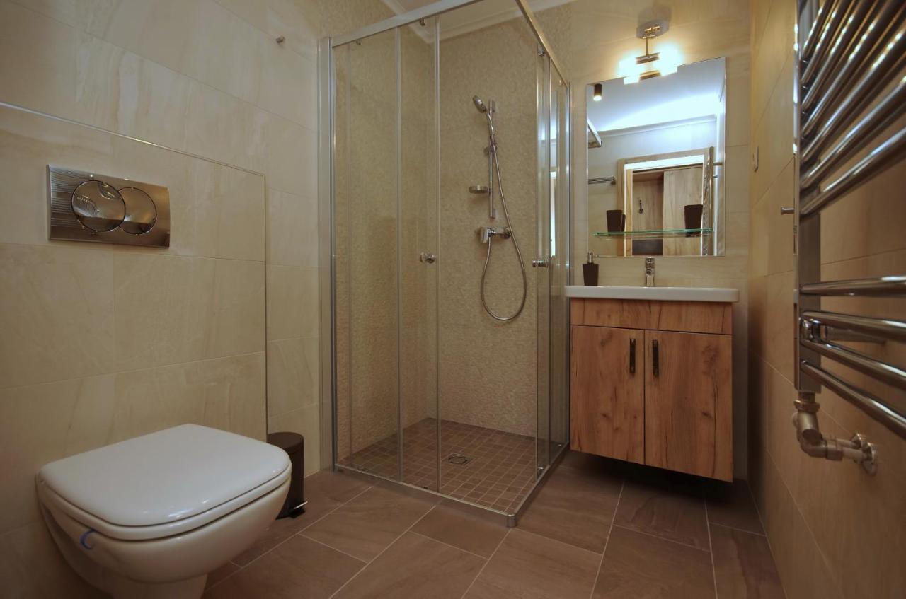 Almasy Apartmanhaz Дьюла Экстерьер фото